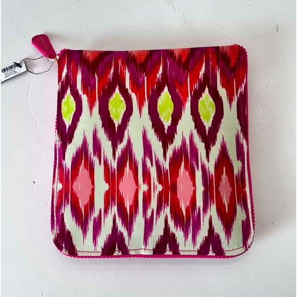 CHICO’S Packable Tote | NWT | Large - Picture 2 of 16